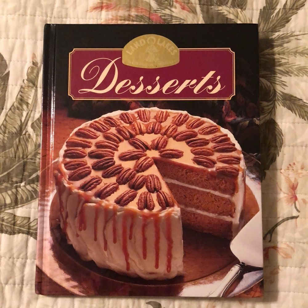 Vintage Treasure LandOLakes Desserts Cookbook